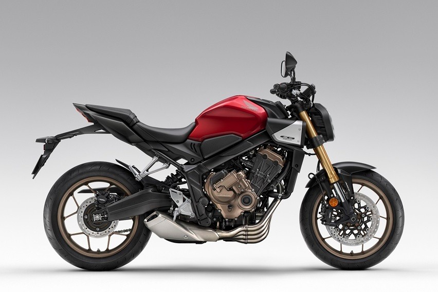 Honda CB650R dari samping