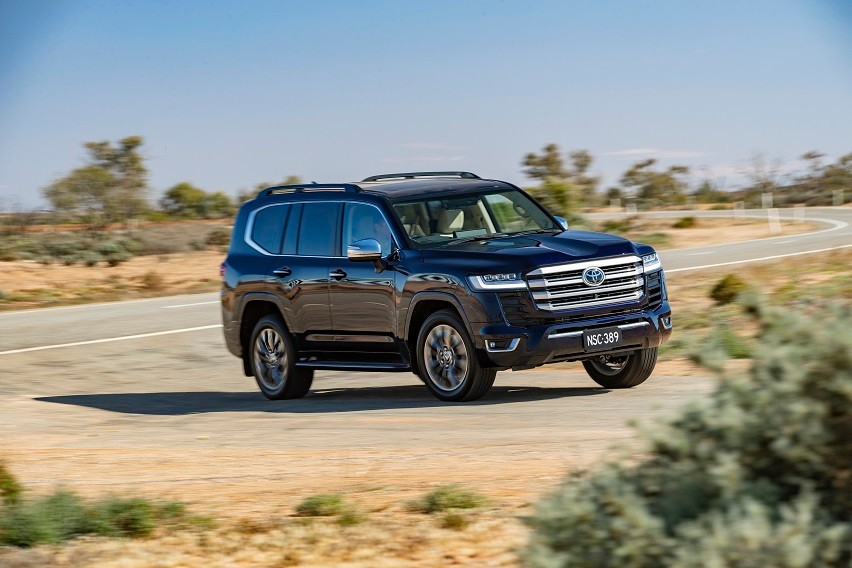 Upcoming Toyota Land Cruiser to be fitted with hybrid powertrain Upcoming Toyota Land Cruiser to be fitted with hybrid powertrain