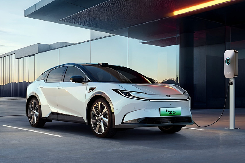 Toyota bZ5 EV