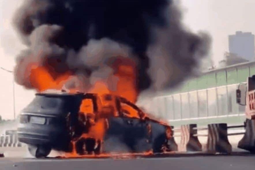 Bahaya asap kebakaran baterai mobil listrik