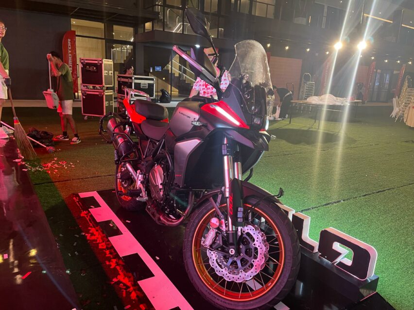 QJMotor Tourino 700 SX