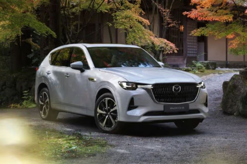 Mazda CX-60 front