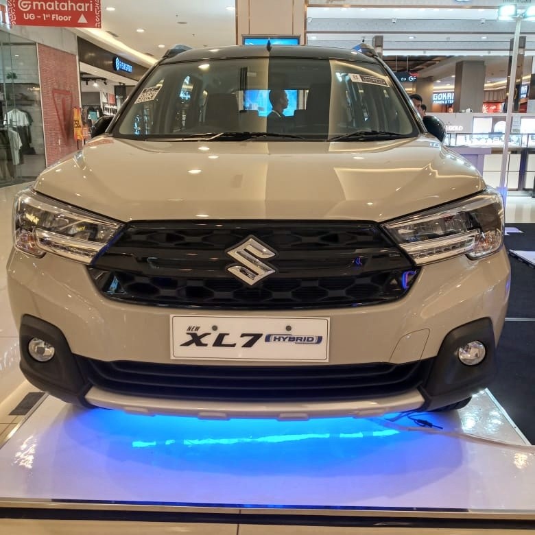 Suzuki XL7 di Tangerang City Mall