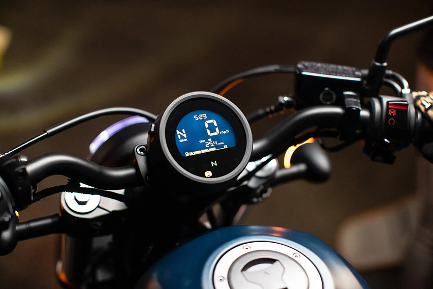 Honda Rebel 500 console