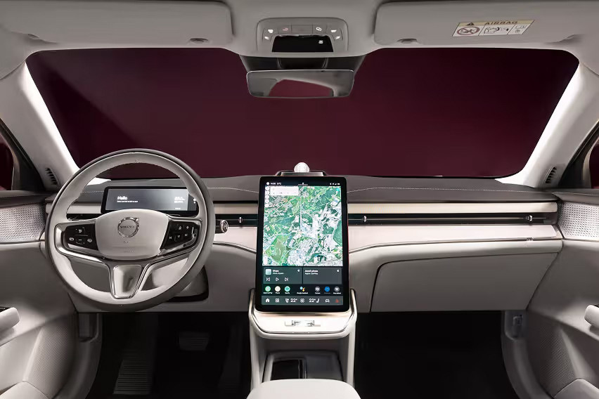 Volvo ES9 interior