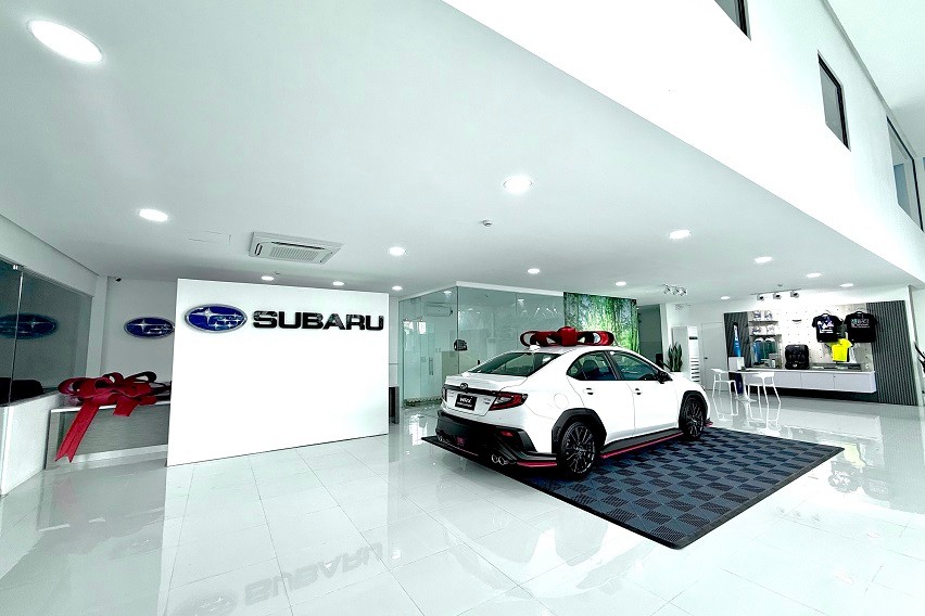 Subaru Pampanga Showroom Floor