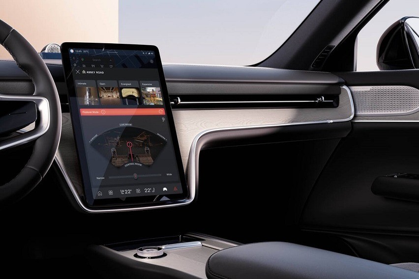 Volvo EX90 cabin