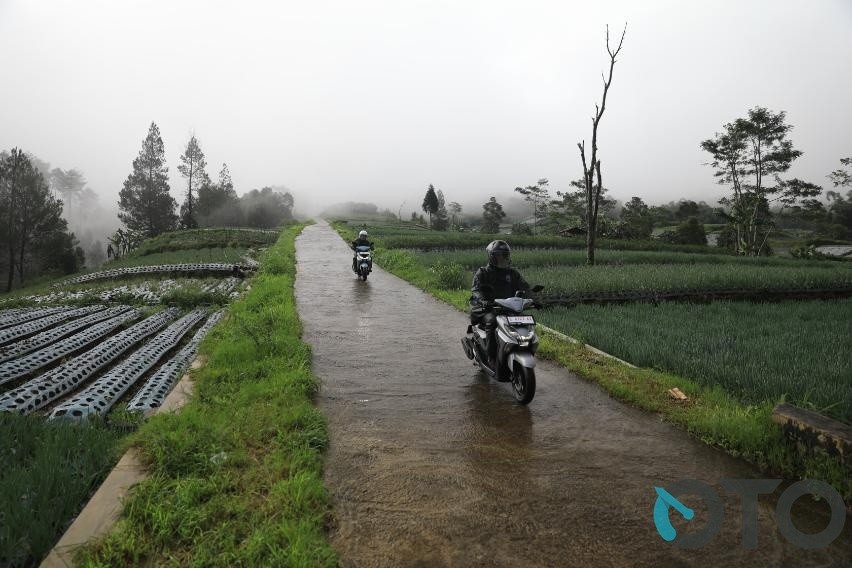 Yamaha gear ultima touring to wonosobo
