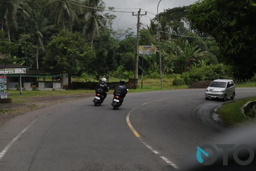 yamaha gear ultima touring