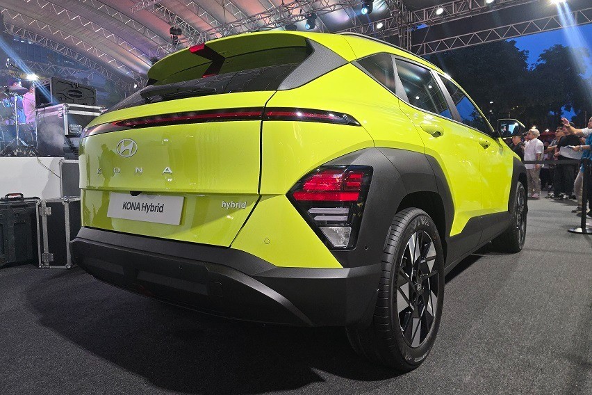 Hyundai Kona HEV