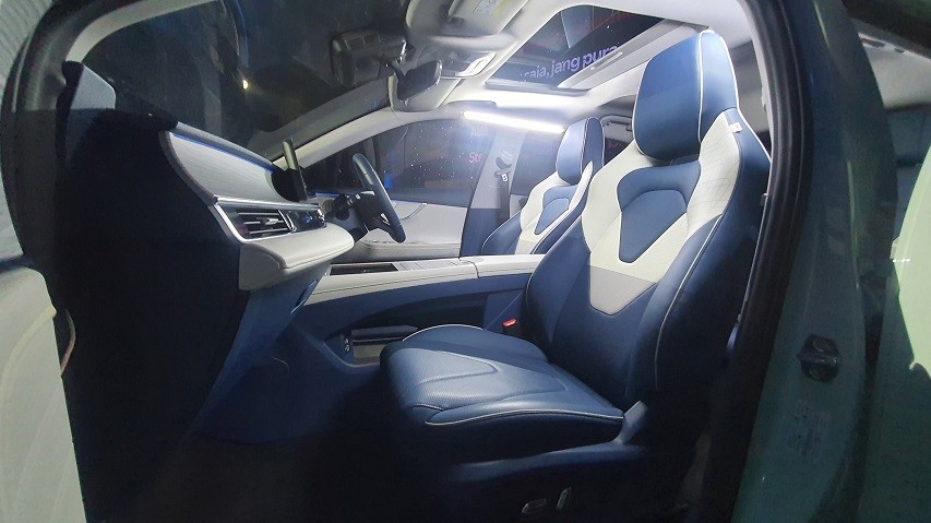 Kabin Chery E5