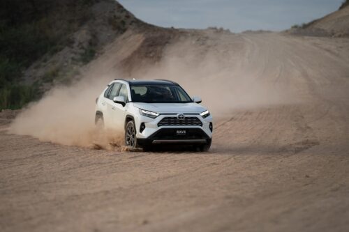 Toyota RAV4 vs. other hybrid crossovers Toyota RAV4 vs. other hybrid crossovers