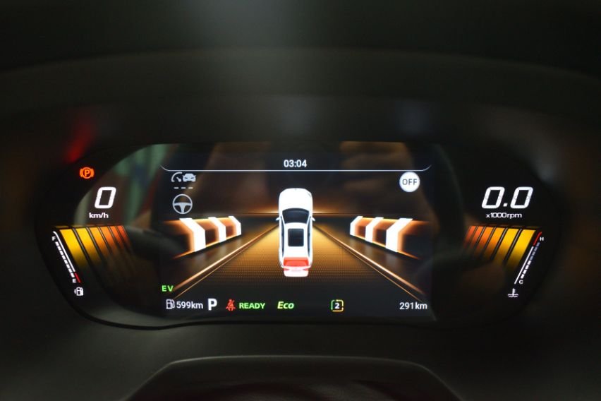 MG ZS Hybrid+