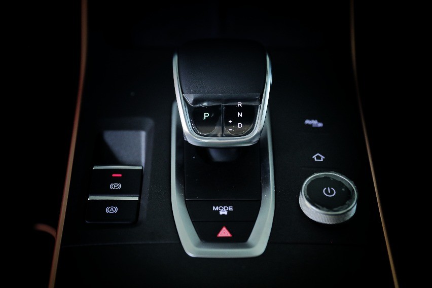 tuas transmisi Chery C5