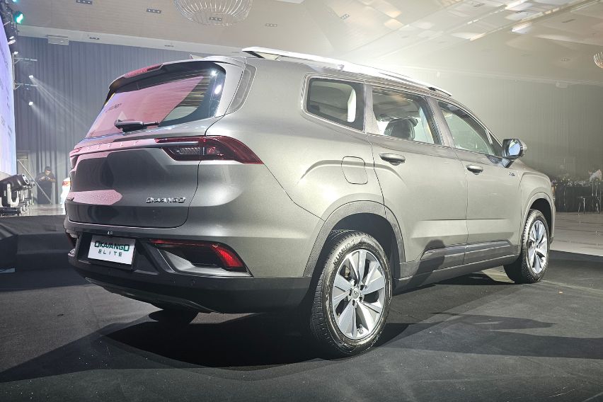 Geely Okavango Elite