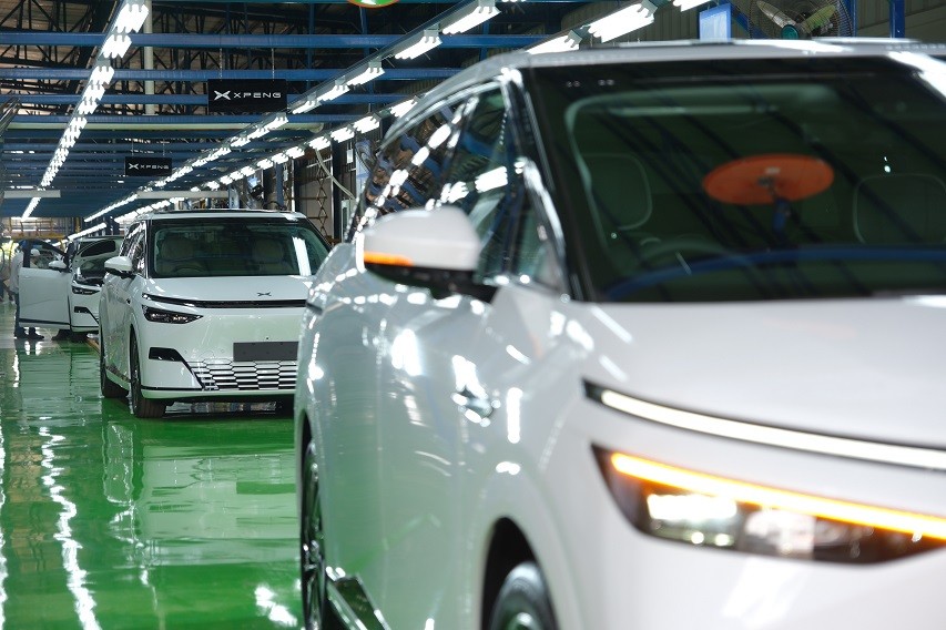 Peresmian Xpeng X9 rakitan lokal Purwakarta