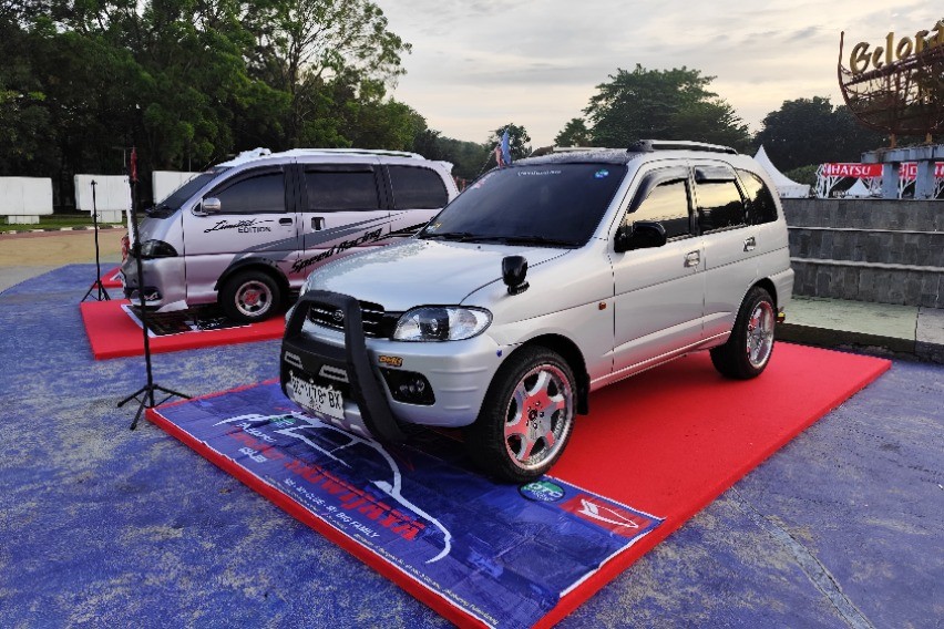 Modifikasi dan komunitas Daihatsu meramaikan DKS Palembang 2025