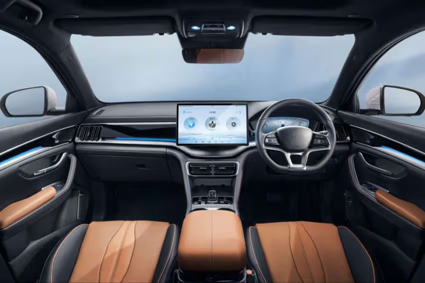 BYD Sealion 6 DM-i interior