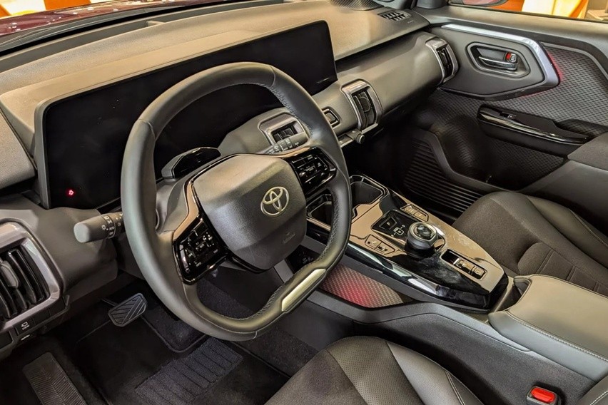 Toyota Urban Cruiser interior