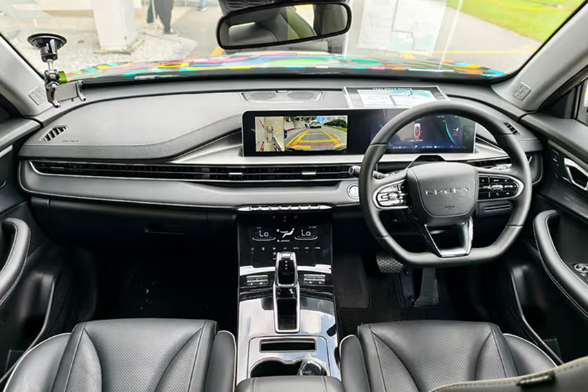 Chery Tiggo Cross interior
