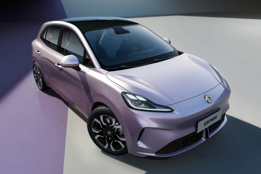 MG 4 EV Terbaru Meluncur September, Tampil Lebih Futuristik dan Canggih MG 4 EV Terbaru Meluncur September, Tampil Lebih Futuristik dan Canggih