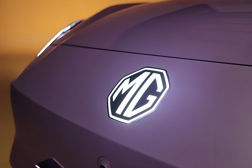 new MG 4 EV