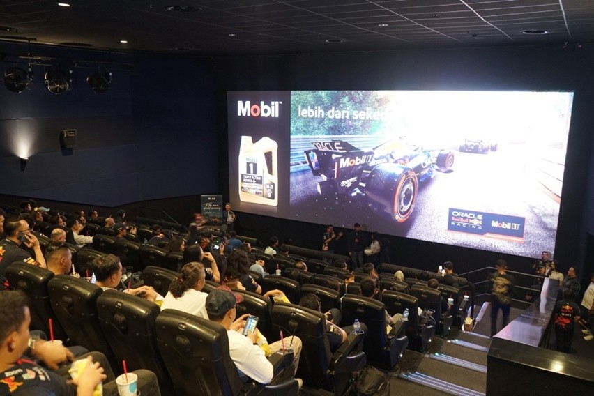Gathering Mobil Lubricants Nobar F1 Movie