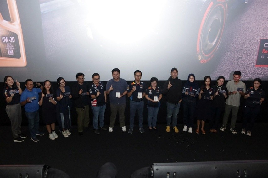 Gathering Mobil Lubricants Nobar F1 Movie