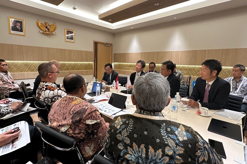 Pertemuan Menperin dengan Toyota, Suzuki dan Daihatsu di Jepang