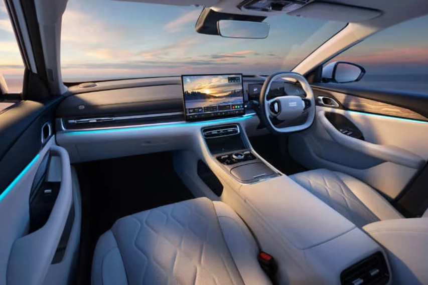 Geely Galaxy A7 PHEV interior view