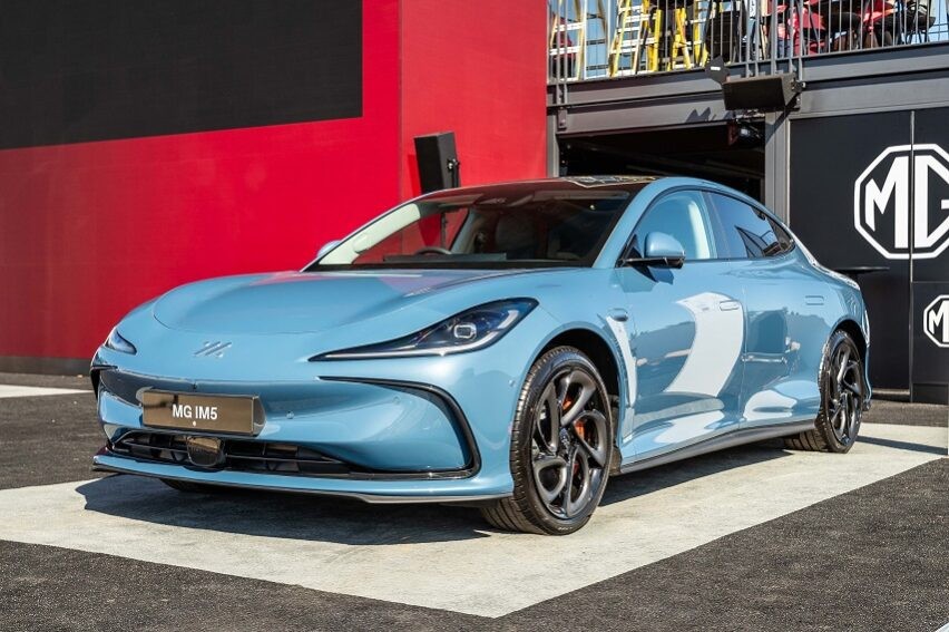 MG Perkenalkan Sedan IM5 dan SUV IM6 di Festival Goodwood MG Perkenalkan Sedan IM5 dan SUV IM6 di Festival Goodwood