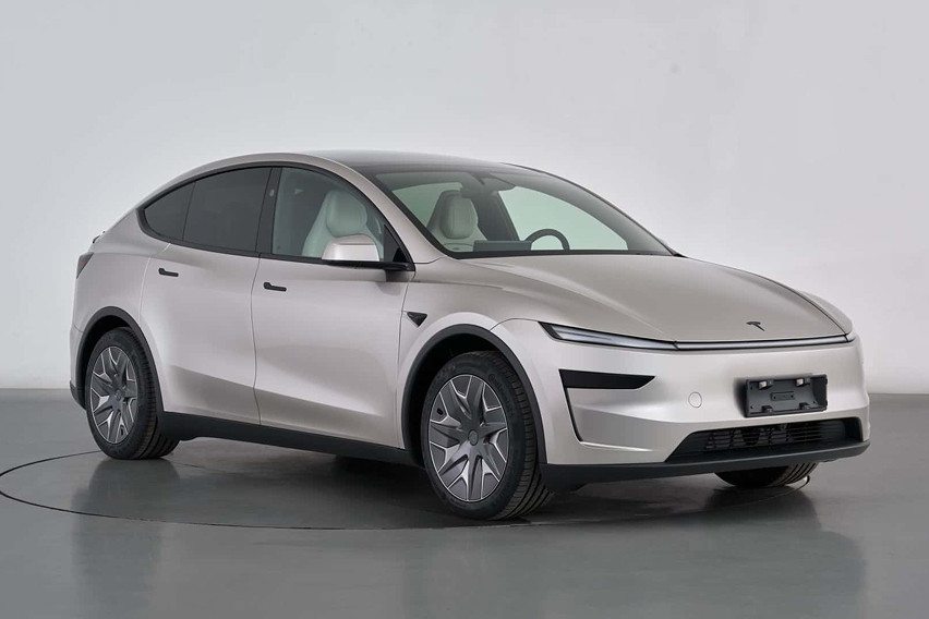 Tesla Model Y L front