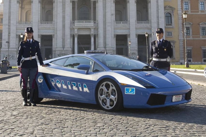 Interesting police cars from around the world