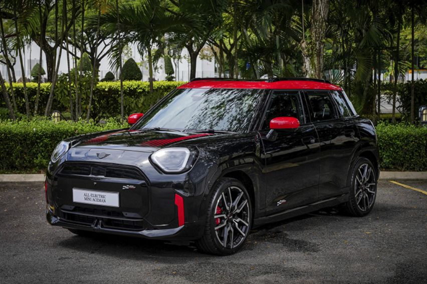 MINI Aceman JCW front view