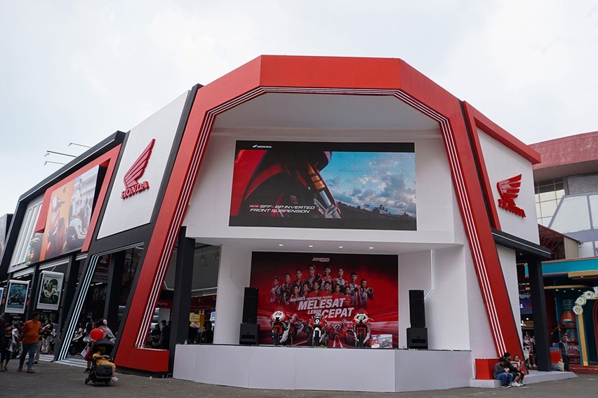booth wahana honda