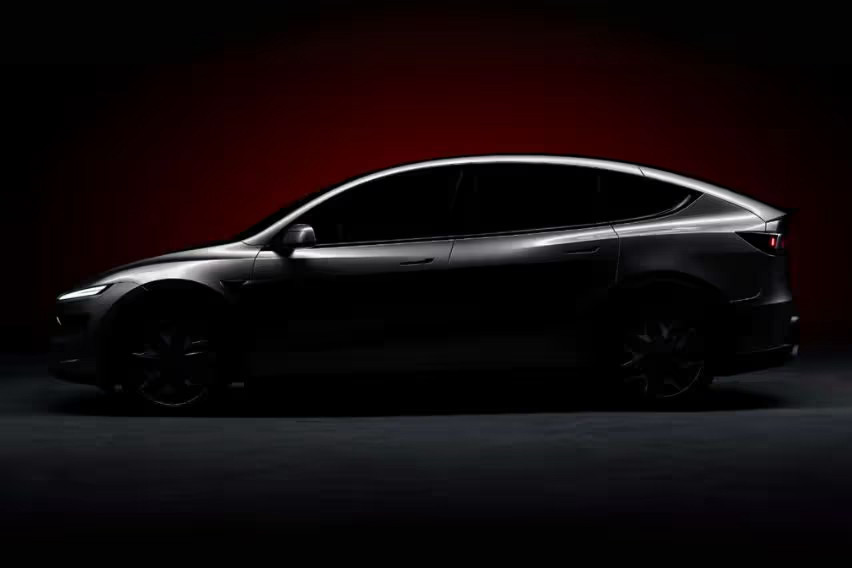 Tesla Model Y L