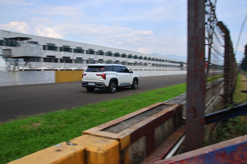 akeselerasi Mitsubishi Destinator