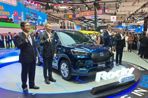 Daihatsu Resmi Meluncurkan Rocky e-Smart Hybrid di GIIAS 2025