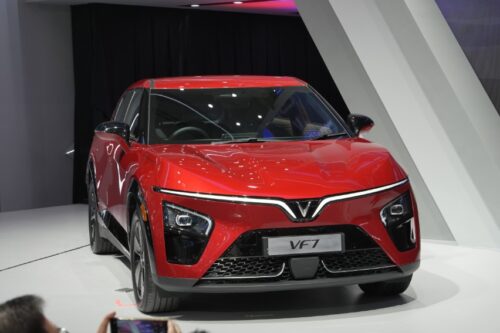 VinFast VF 7 Resmi Rilis dengan Harga Spesial, Ini Spesifikasi dan Fiturnya