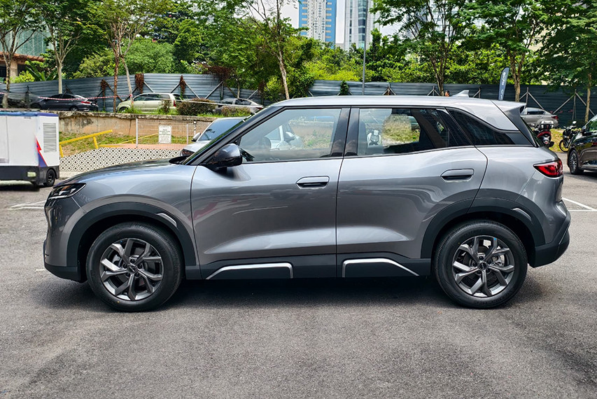 BYD Atto 2 side profile