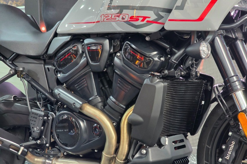 mesin Harley-Davidson Pan America 1250 ST