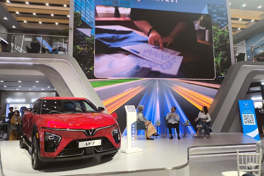 Vinfast x Didiet Maulana di GIIAS 2025