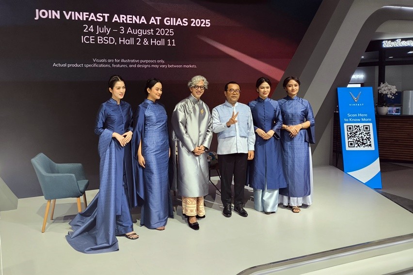 Vinfast x Didiet Maulana di GIIAS 2025