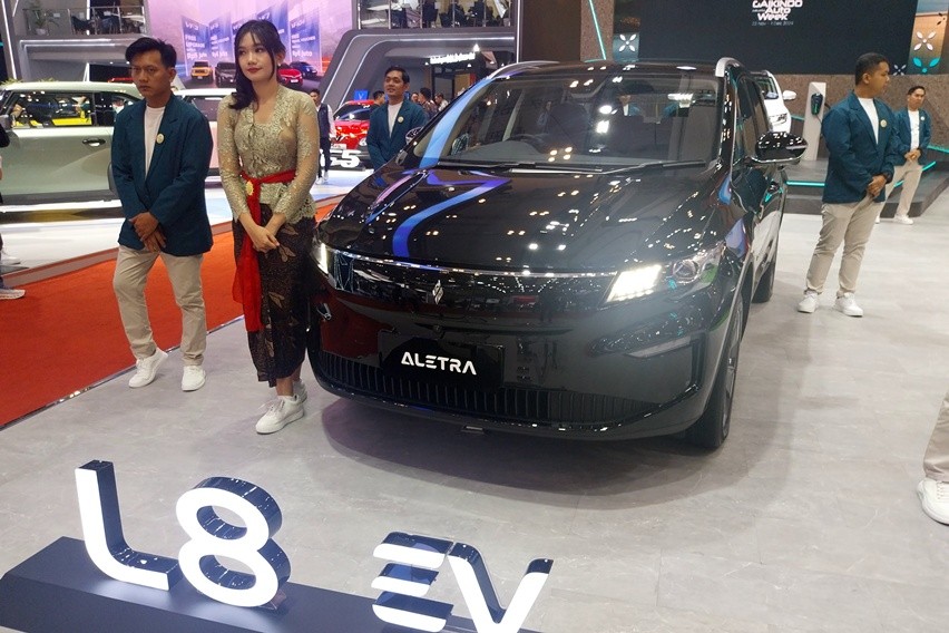 GIIAS 2025: Aletra Luncurkan L8 EV 8-Seater, Tambah Kapasitas Harga Tetap