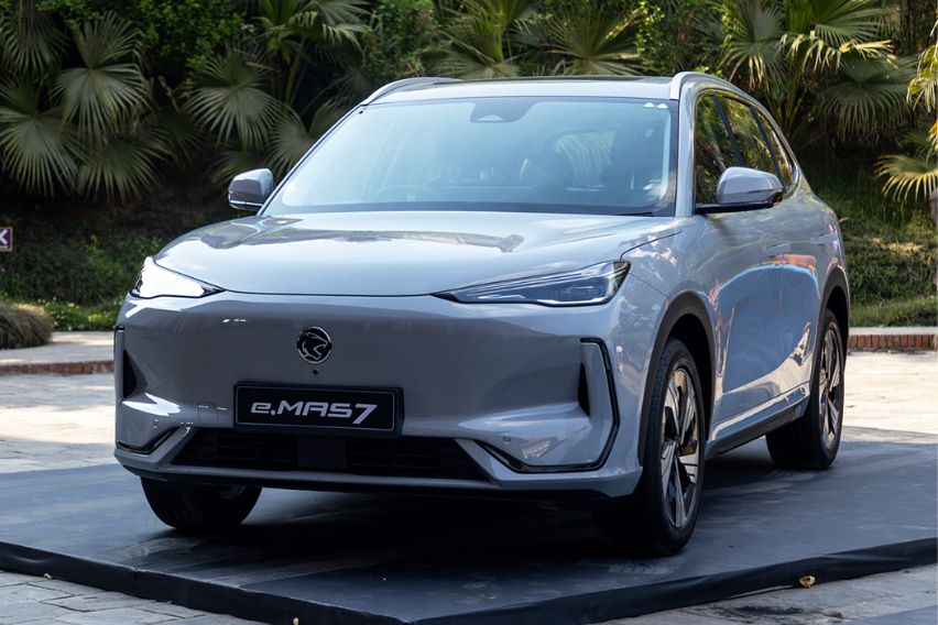 Proton e.MAS 7