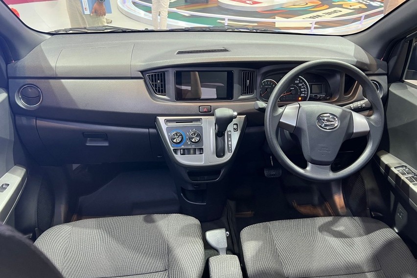 Interior New Daihatsu Sigra 2025