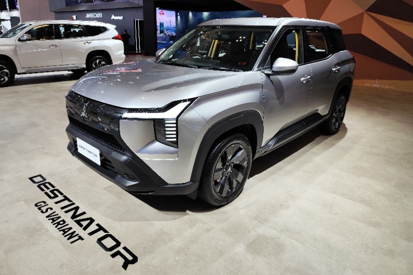 desain Mitsubishi Destinator GLS CVT
