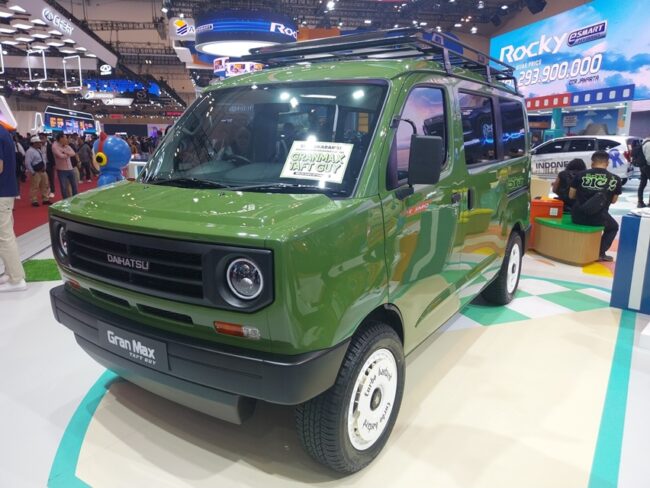 2025/07/Daihatsu-Gran-Max-Taft-Guy-Modifikasi.jpg