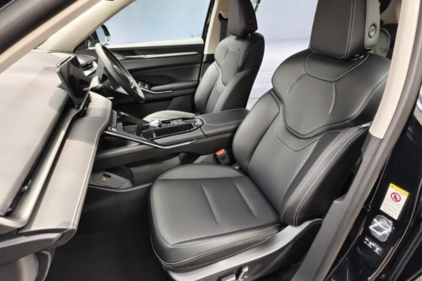 GWM Haval H6 HEV new seats view