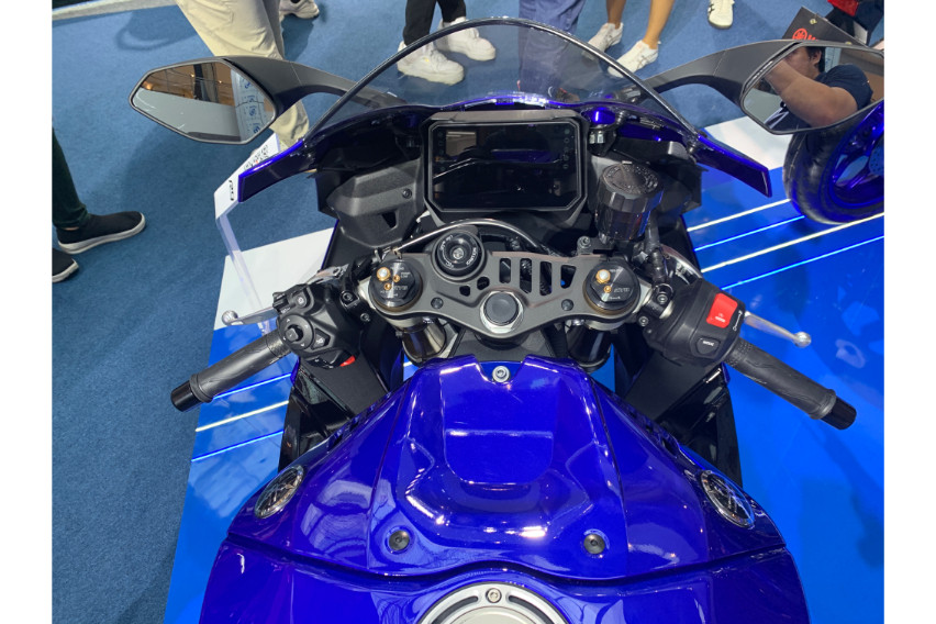Yamaha YZF R9